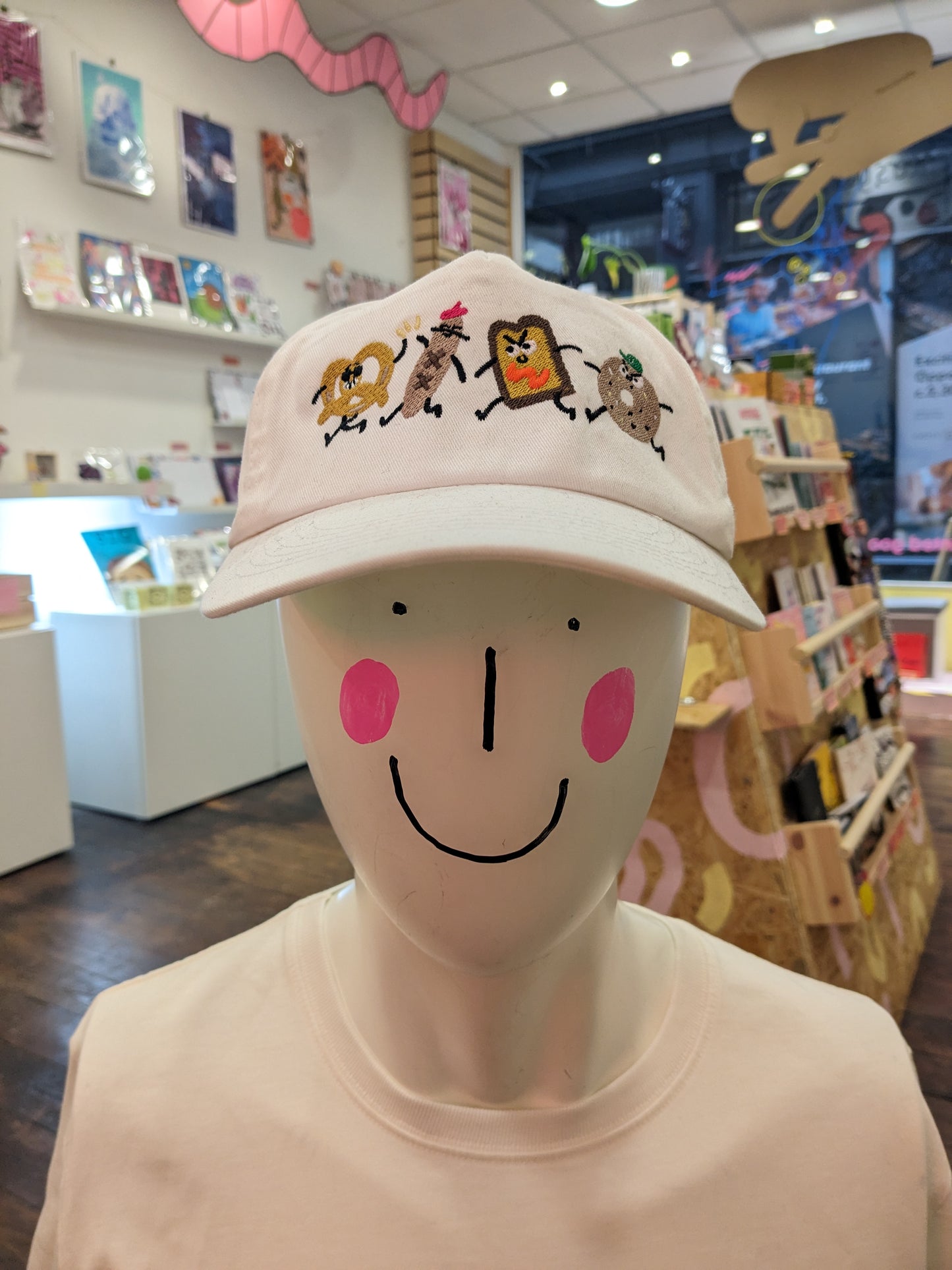 2B or not 2B - Embroidered Hats !
